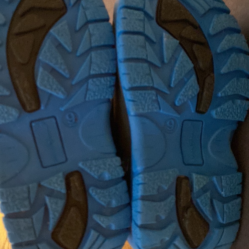 Kids Snow Boots - Picture 5 of 5